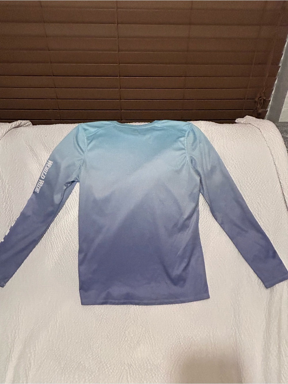 Women’s Ombre Blue Long Sleeve Performance Tee small